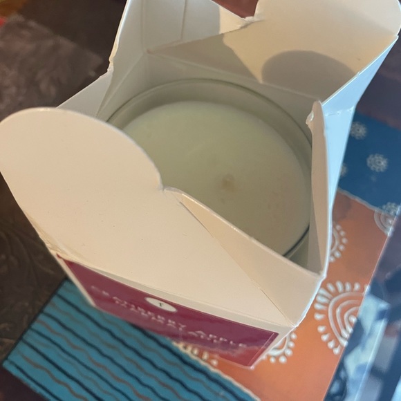 Brand New Feya Christmas Holiday Scented Candle Cranberry Apple Marmalade NWT - Picture 6 of 12